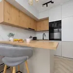 شقة Cozy In Warsaw's Praga District With Parking By Renters