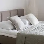 Cozy In Warsaw's Praga District With Parking By Renters